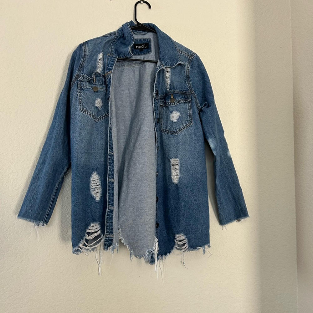 Oversize distressed Jean jacket